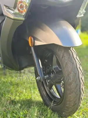 Suzuki Burgman 125 TFT 2025