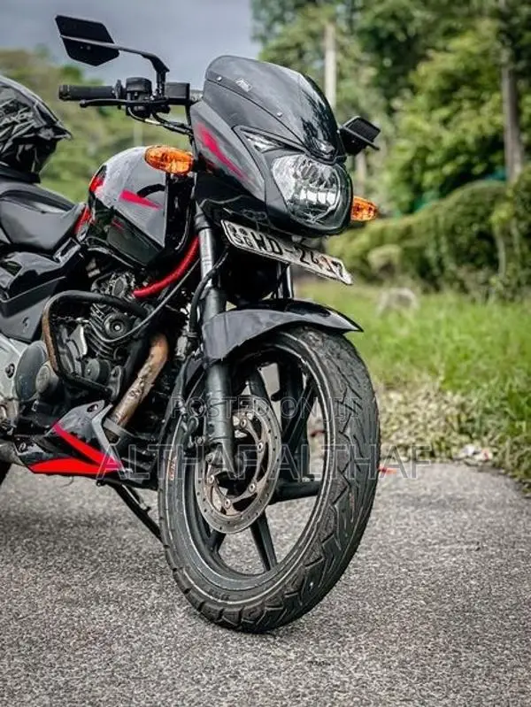 Bajaj Pulsar 180 2010