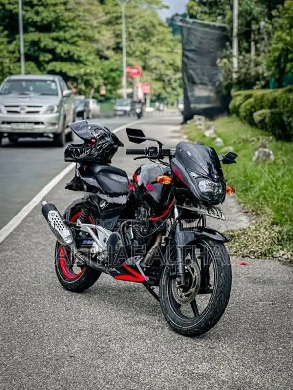 Bajaj Pulsar 180 2010