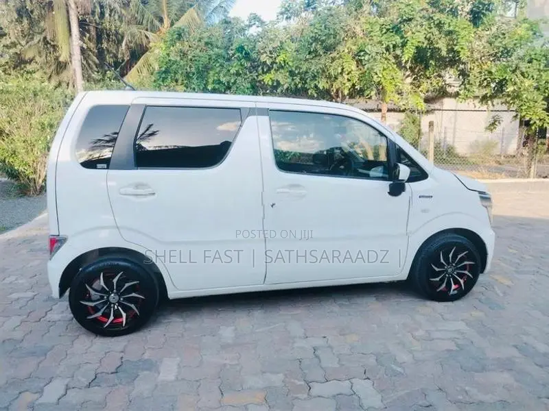 Suzuki Wagon R FX 2018