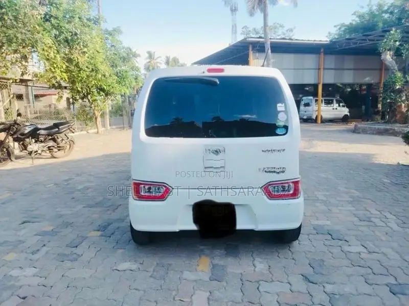 Suzuki Wagon R FX 2018