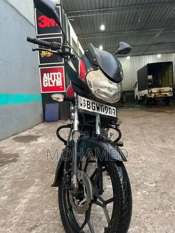 Bajaj Discover 125 2017