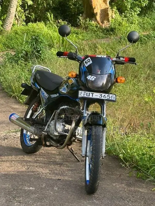 Bajaj CT100 2009