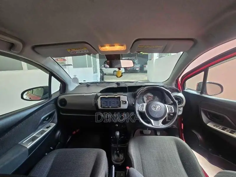 Toyota Vitz 2017