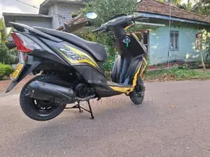 Honda Dio 2017