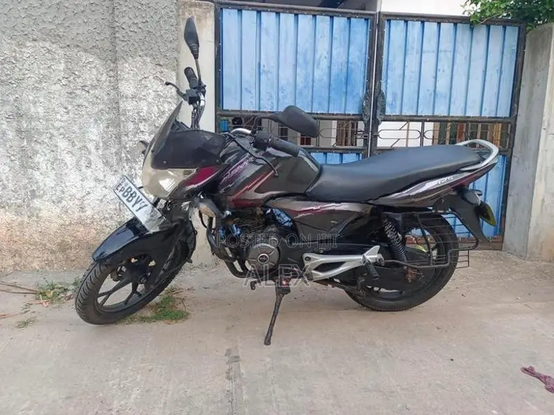 Bajaj Discover 125 2014