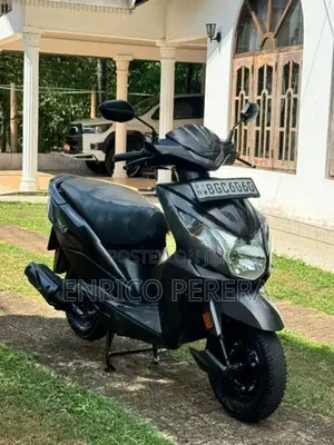 Honda Dio 2018