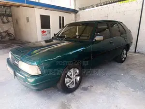 Mazda 3 1993