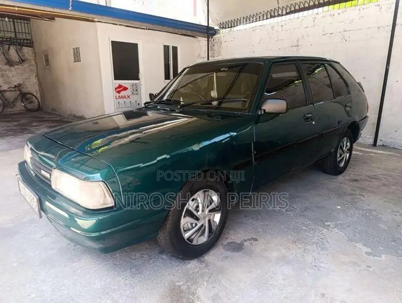 Mazda 3 1993