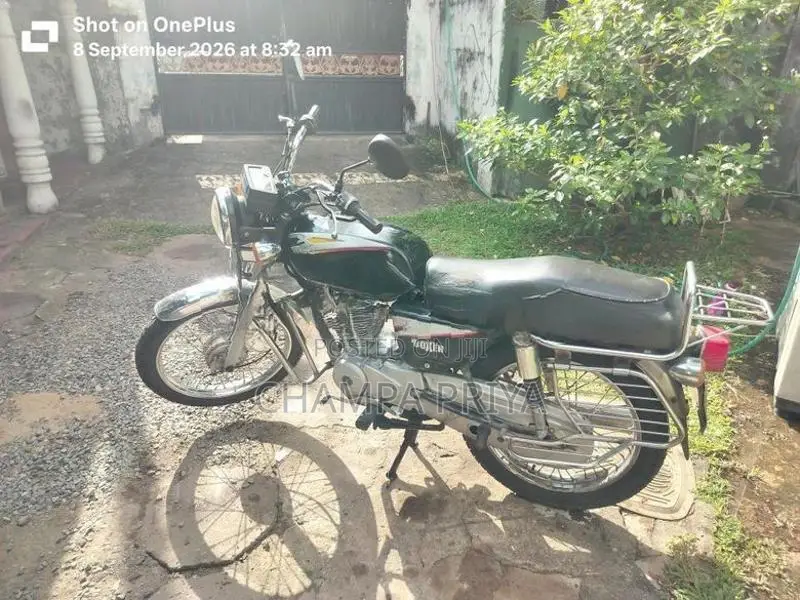 Bajaj Boxer 2004