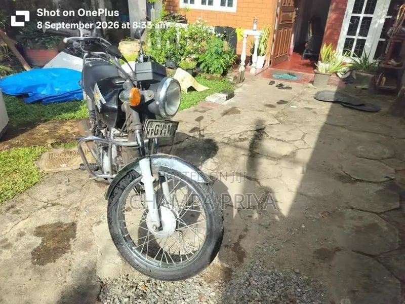 Bajaj Boxer 2004
