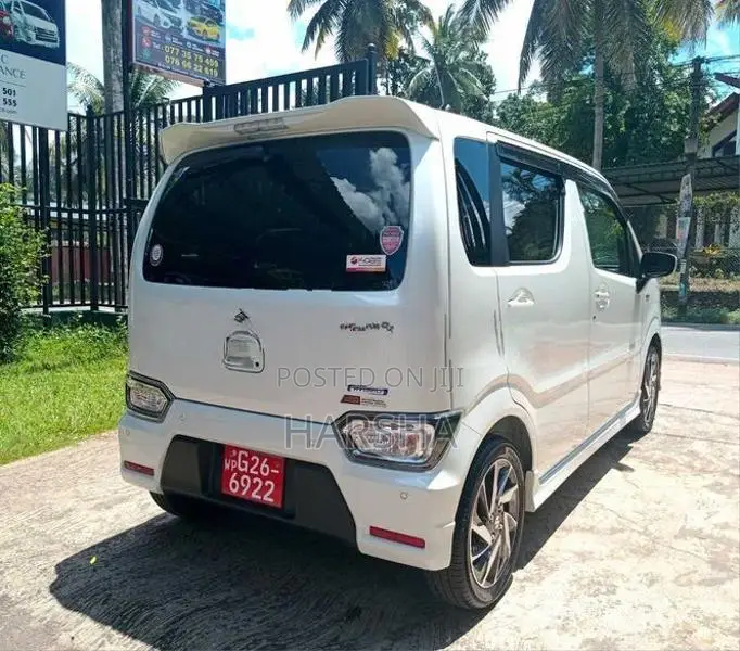Suzuki Wagon R Custom ZX 2026