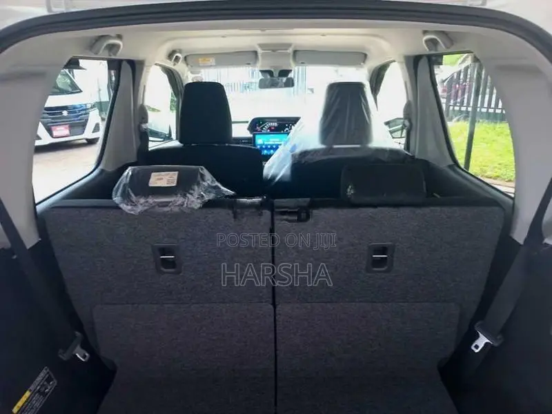 Suzuki Wagon R Custom ZX 2026