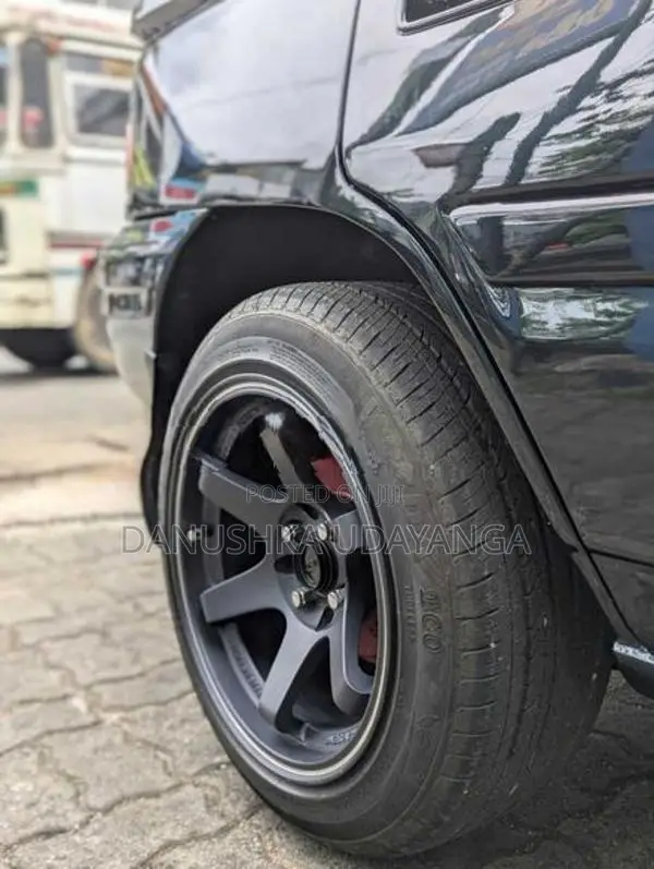 Mazda Astina 323F 1992
