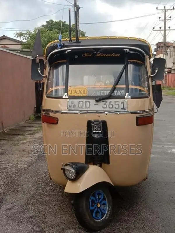 Bajaj RE 2006