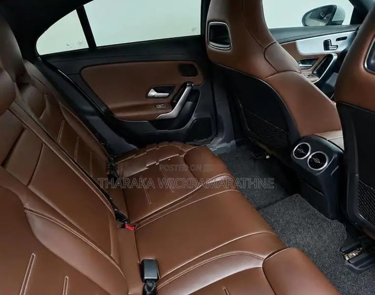 Mercedes Benz CLA 180 2020