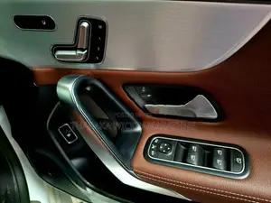 Mercedes Benz CLA 180 2020