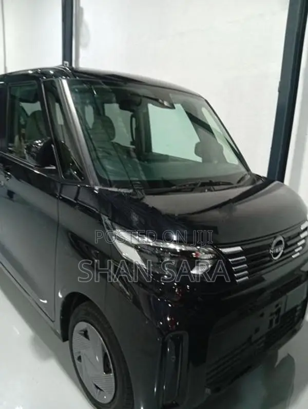 Nissan Roox X 2024