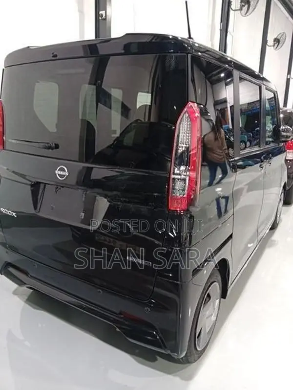Nissan Roox X 2024