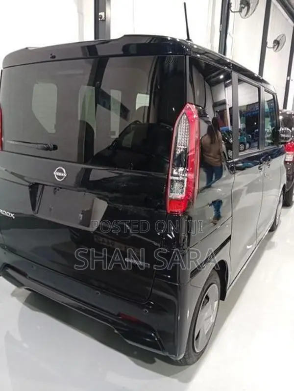 Nissan Roox X 2024