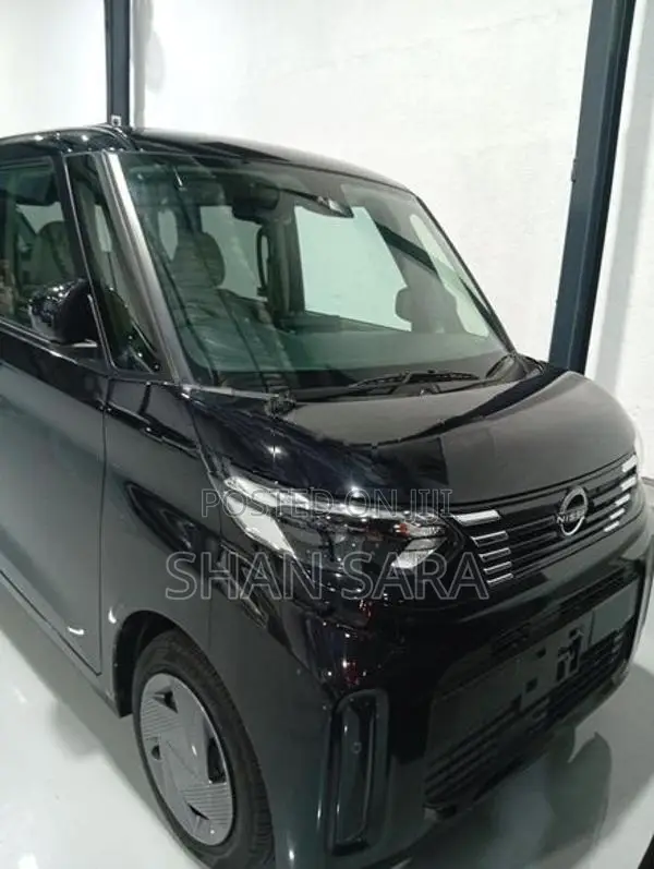 Nissan Roox X 2024