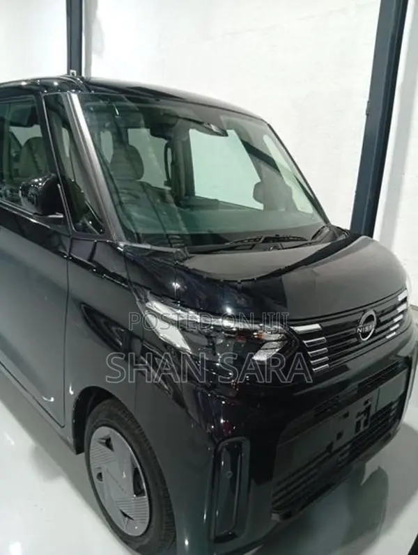 Nissan Roox X 2024