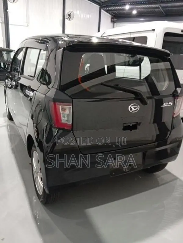 Daihatsu Mira L 2023