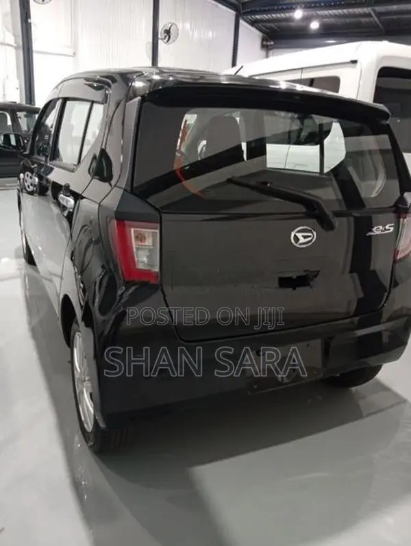 Daihatsu Mira L 2023