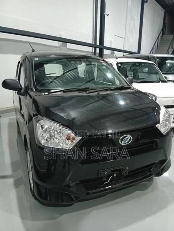 Daihatsu Mira L 2023