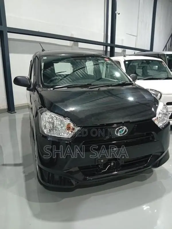 Daihatsu Mira L 2023