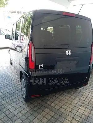 Honda N-Box G 2024