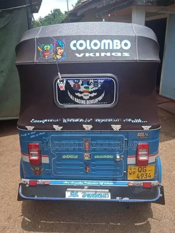 Bajaj RE 2006