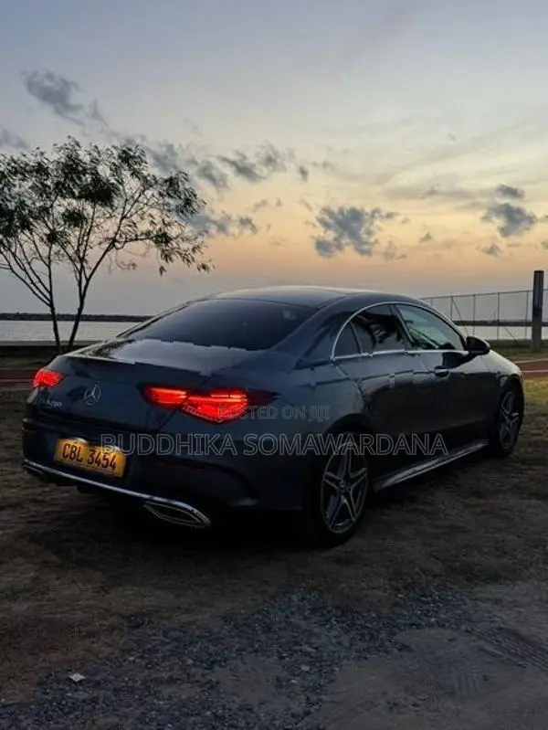 Mercedes Benz CLA 200 2020
