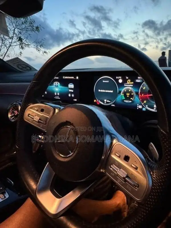 Mercedes Benz CLA 200 2020