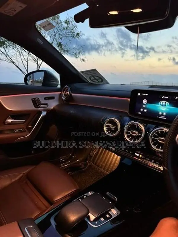Mercedes Benz CLA 200 2020