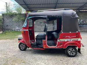 Bajaj RE 2006