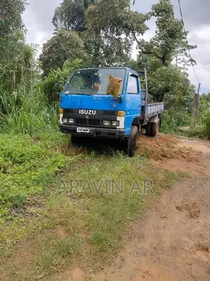 Isuzu Elf 1978
