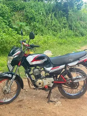 Bajaj CT100 2014