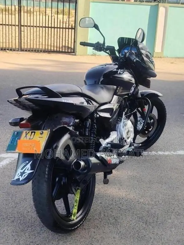 Bajaj Pulsar 150 2012