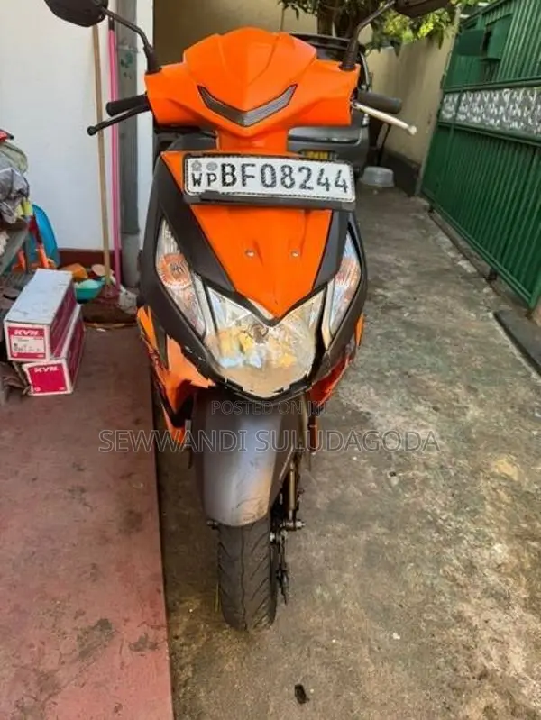 Honda Dio 2017