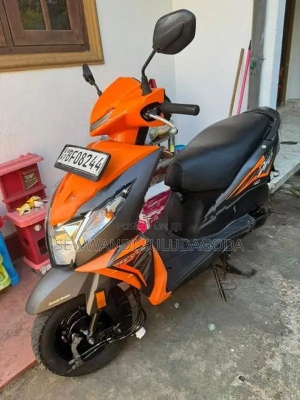Honda Dio 2017