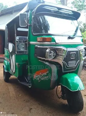 Bajaj RE Re200 2014