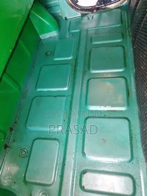 Bajaj RE Re200 2014