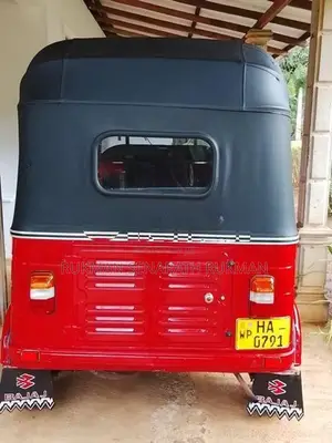 Bajaj RE 2003