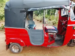 Bajaj RE 2003
