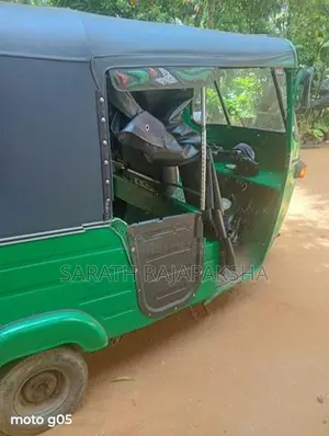 Bajaj RE Three Wheeler 1998