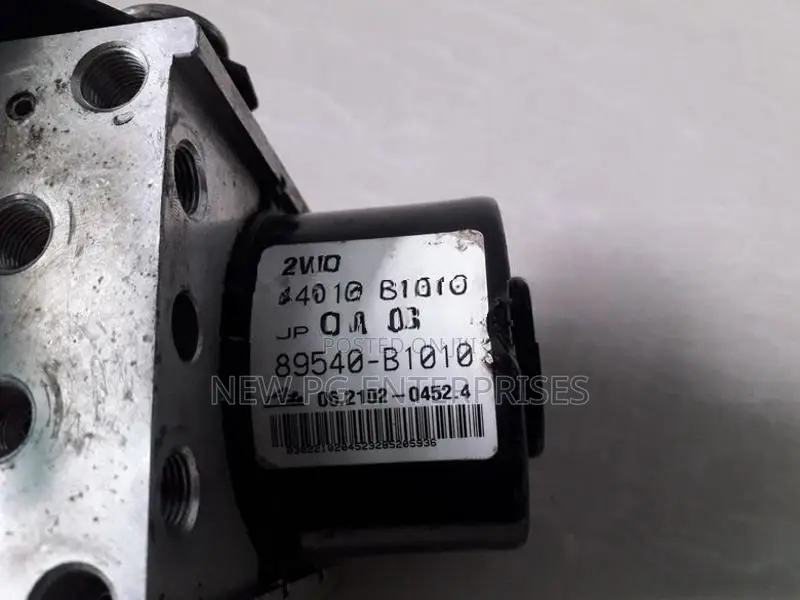 Toyota Passo KGC10 ABS Unit