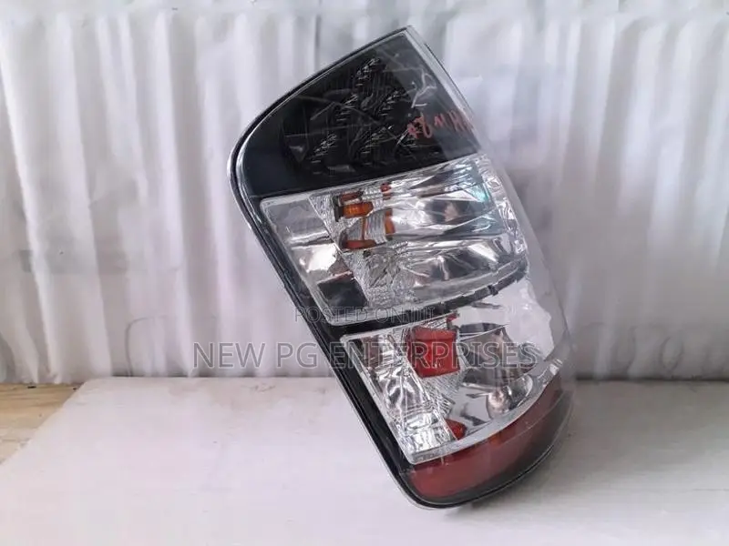 Toyota Prius NHW20 Tail Light LHS