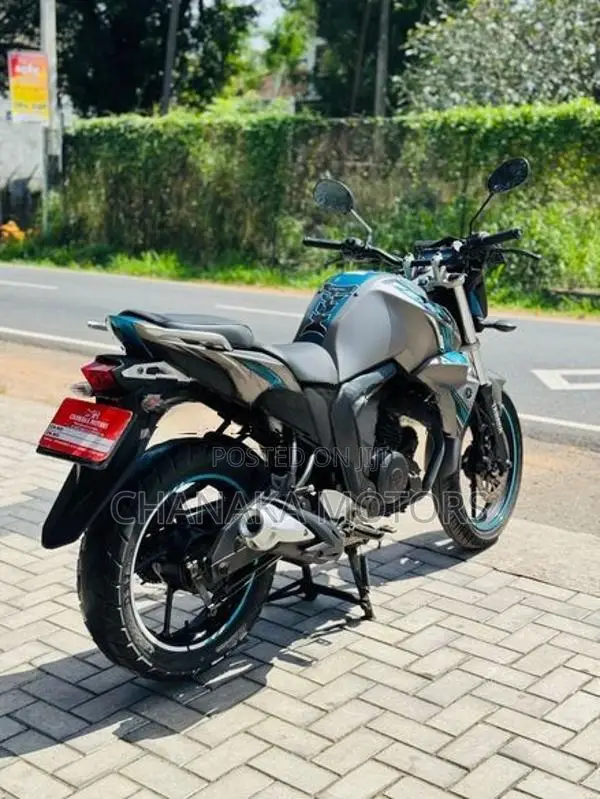 Yamaha FZs V2 Fz Grey Mat 2018