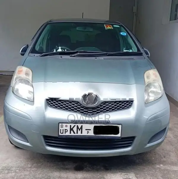 Toyota Vitz 2007